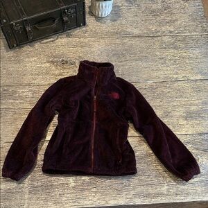 Kids North Face Burgundy Fleece Jacket no tag with size but prob size 7